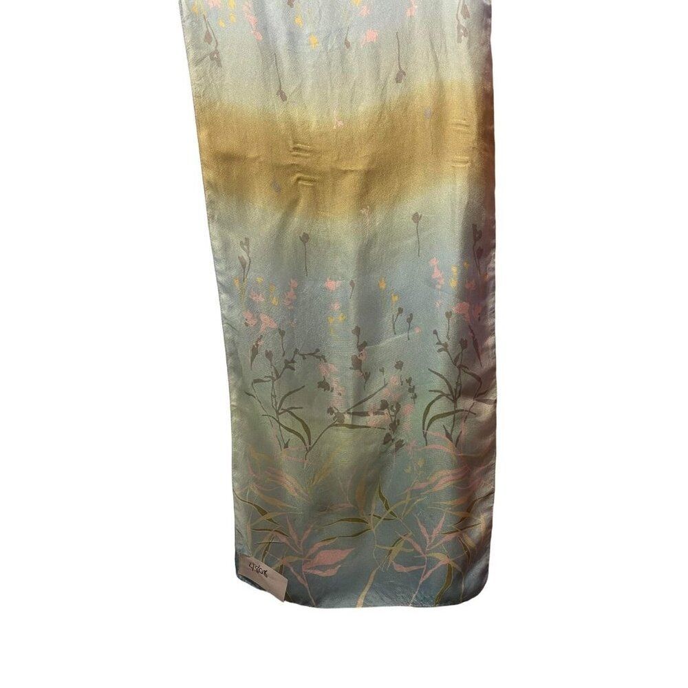 #4808 Hallmark VTG Silk blue scarf with Japanese blooms  64x20